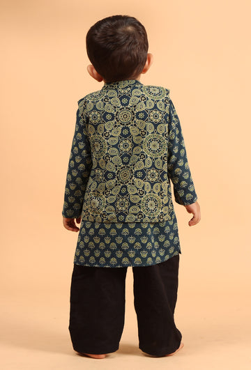 Set of 3: Shray Indigo Cotton Kurta, Black Pyjama & Indigo Ajrakh Print Jacket